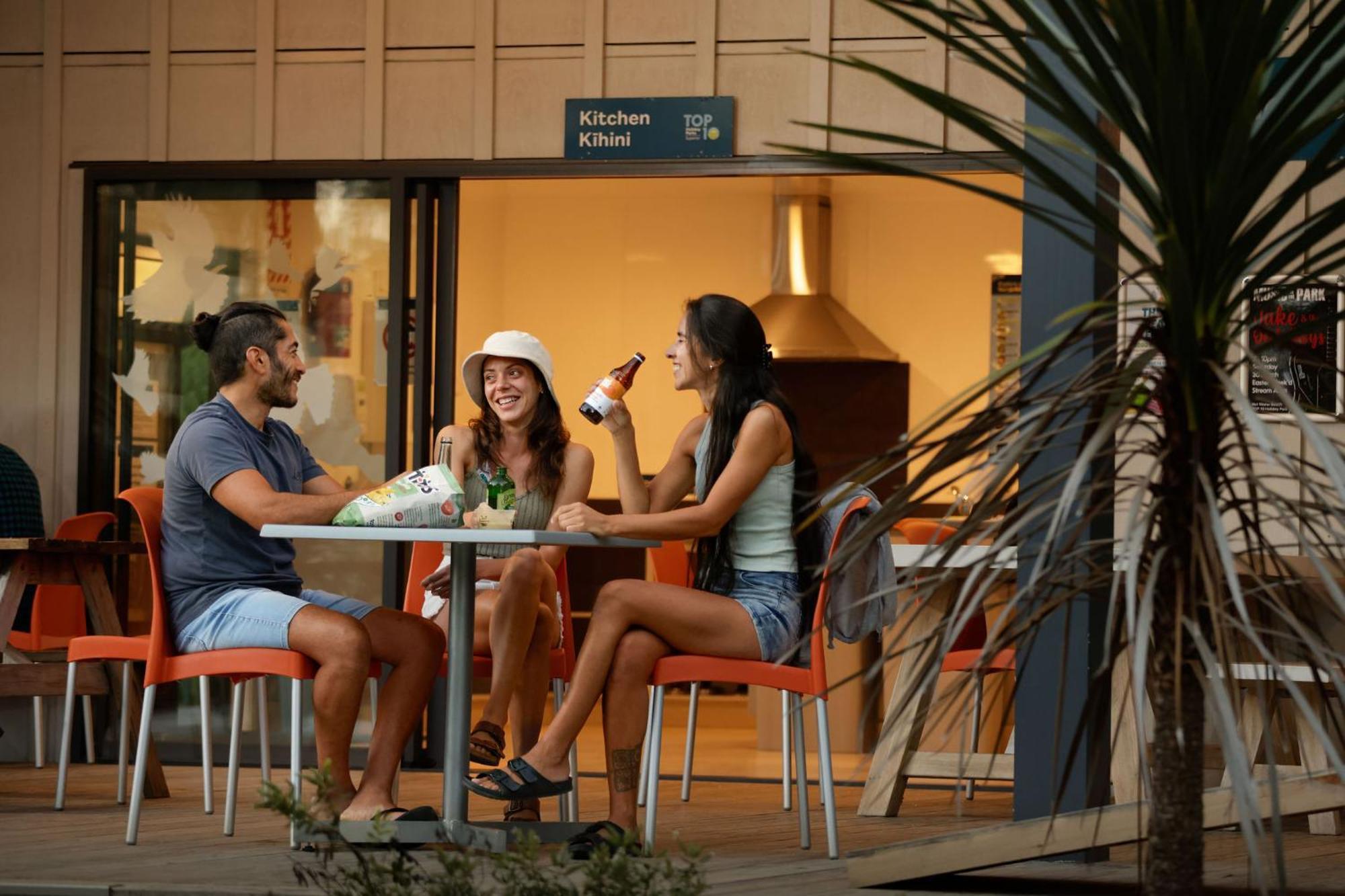 Hot Water Beach Top 10 Holiday Park Hotwater Beach Extérieur photo